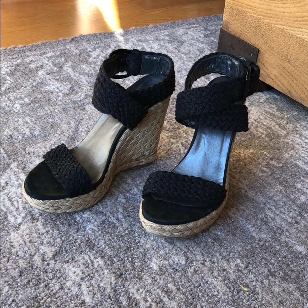 Cute and classic Stuart Weitzman heel espadrilles